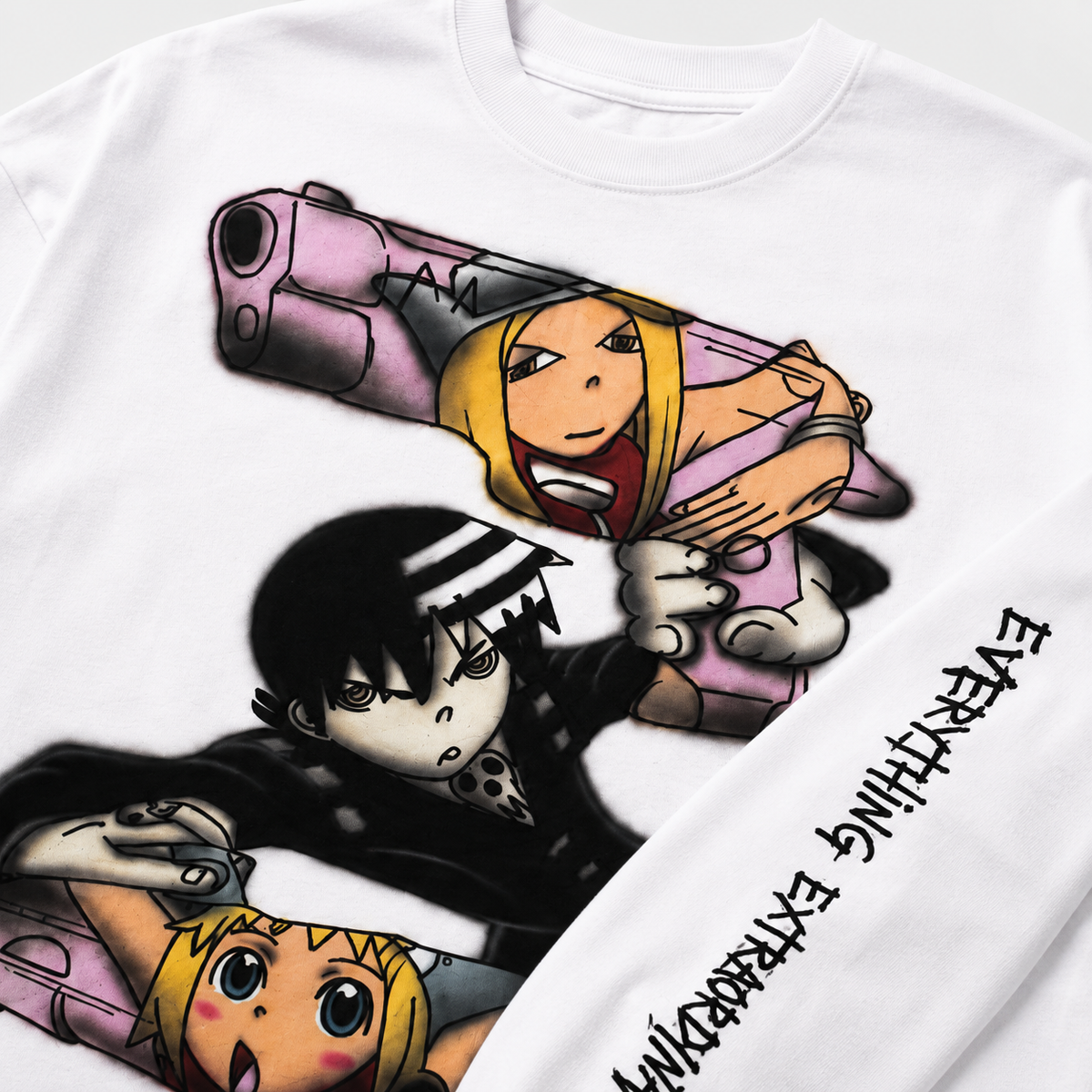 Enestående Anime T-shirt Med Print Og Lange ærmer – Hvid